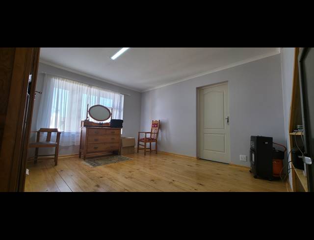 3 BEDROOM HOUSE FOR SALE IN BOGGOMSBAAI